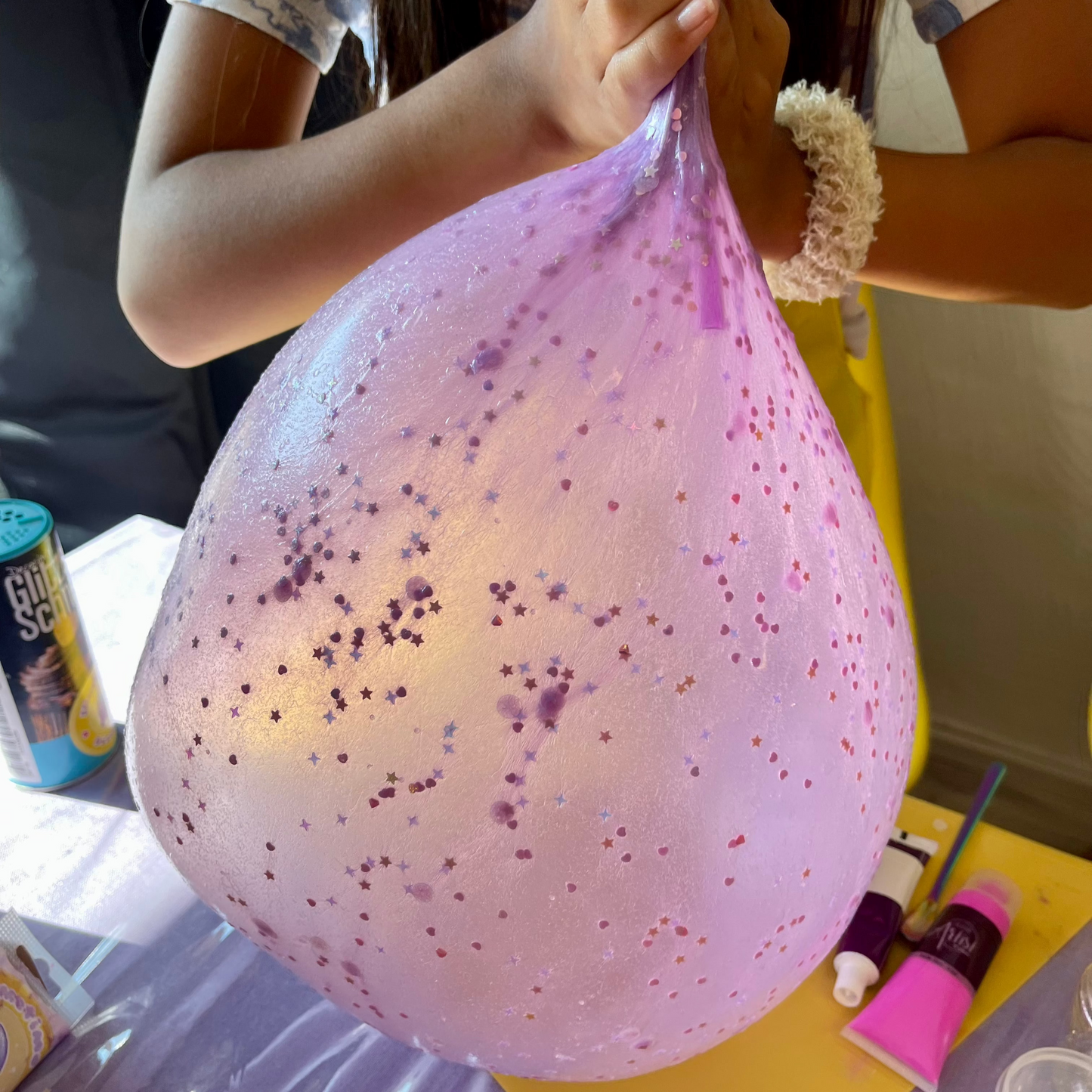 SLIME WORKSHOP: THEMA „CAPYBARA“ am SA 29.11.25 von 13:45 bis 15:30 Uhr